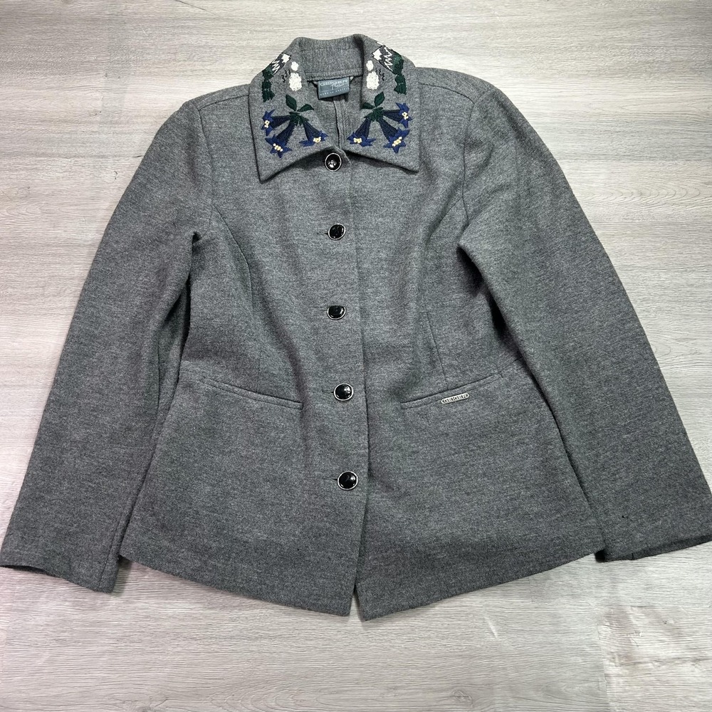 VINTAGE Geiger Skirt Suit Womens 38 Gray Wool Embroidered Floral 2 Piece Austria - Picture 2 of 16